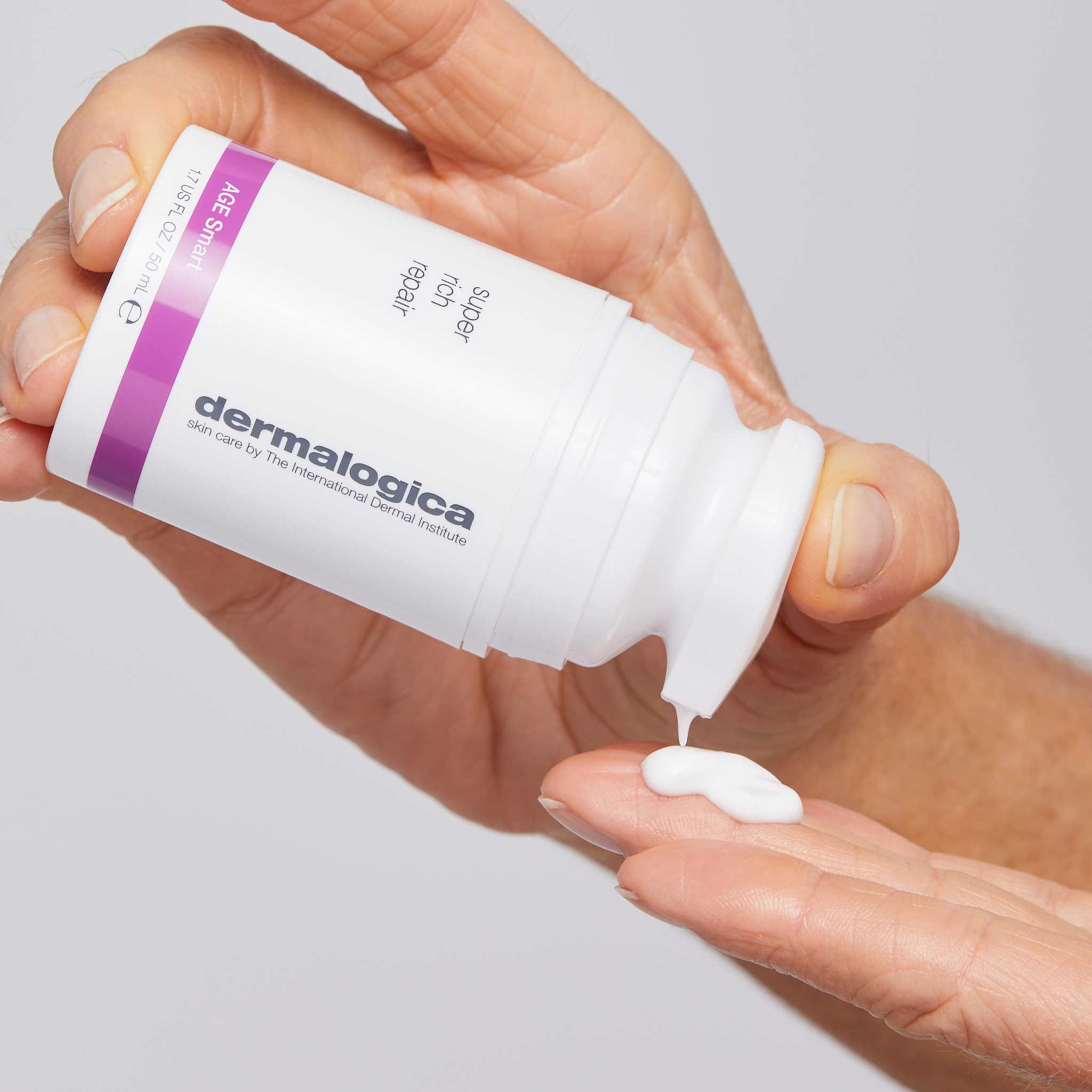 Super Rich Repair Moisturizer Nourishes Dry Skin | Dermalogica®